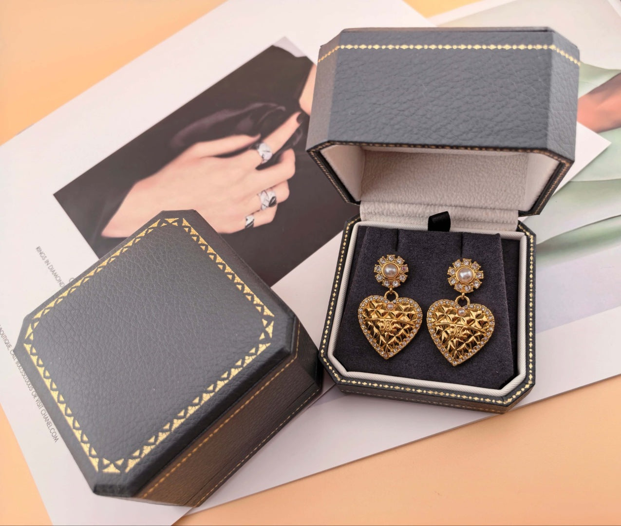 CELINE* 25SS earrings