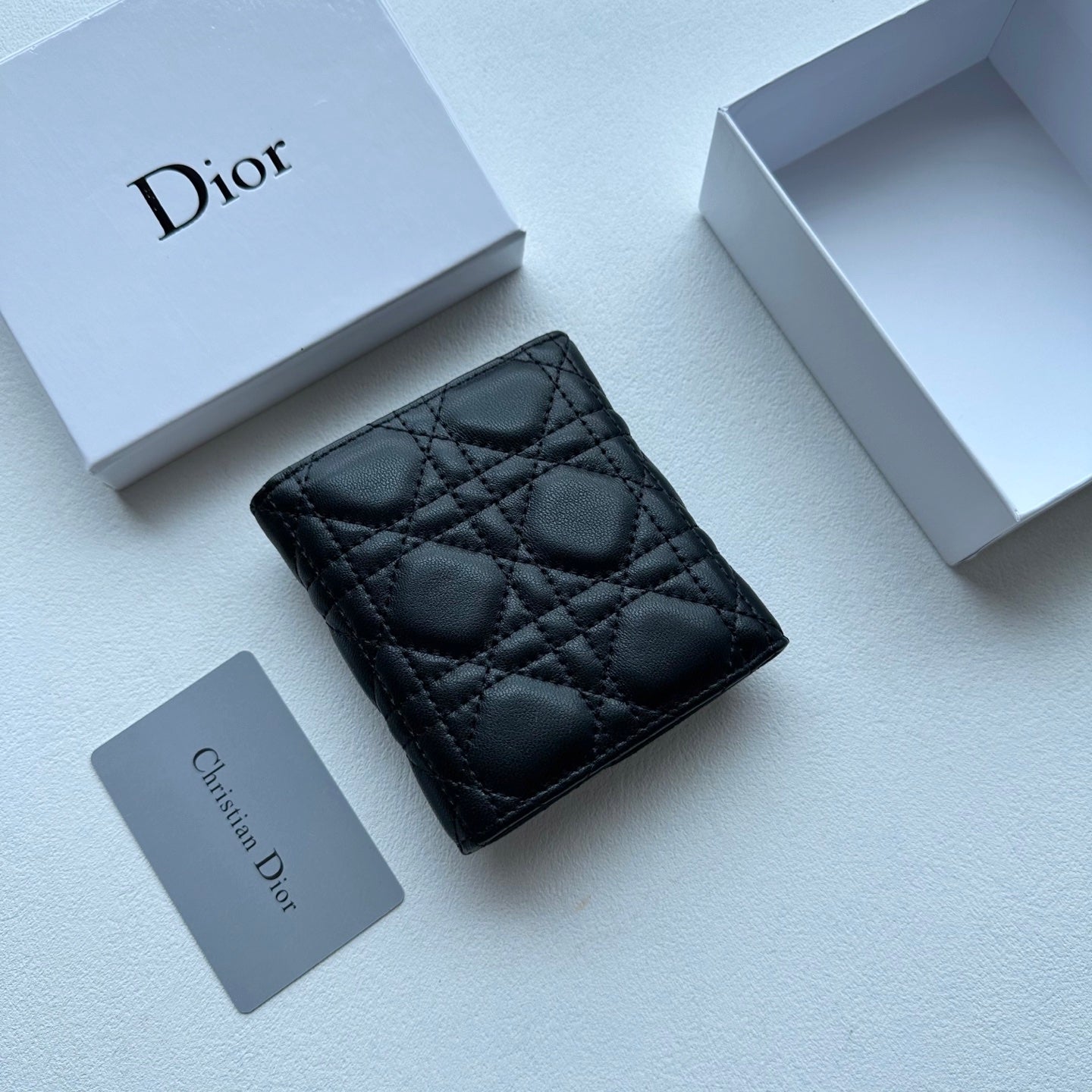 DIO* 25SS Wallet