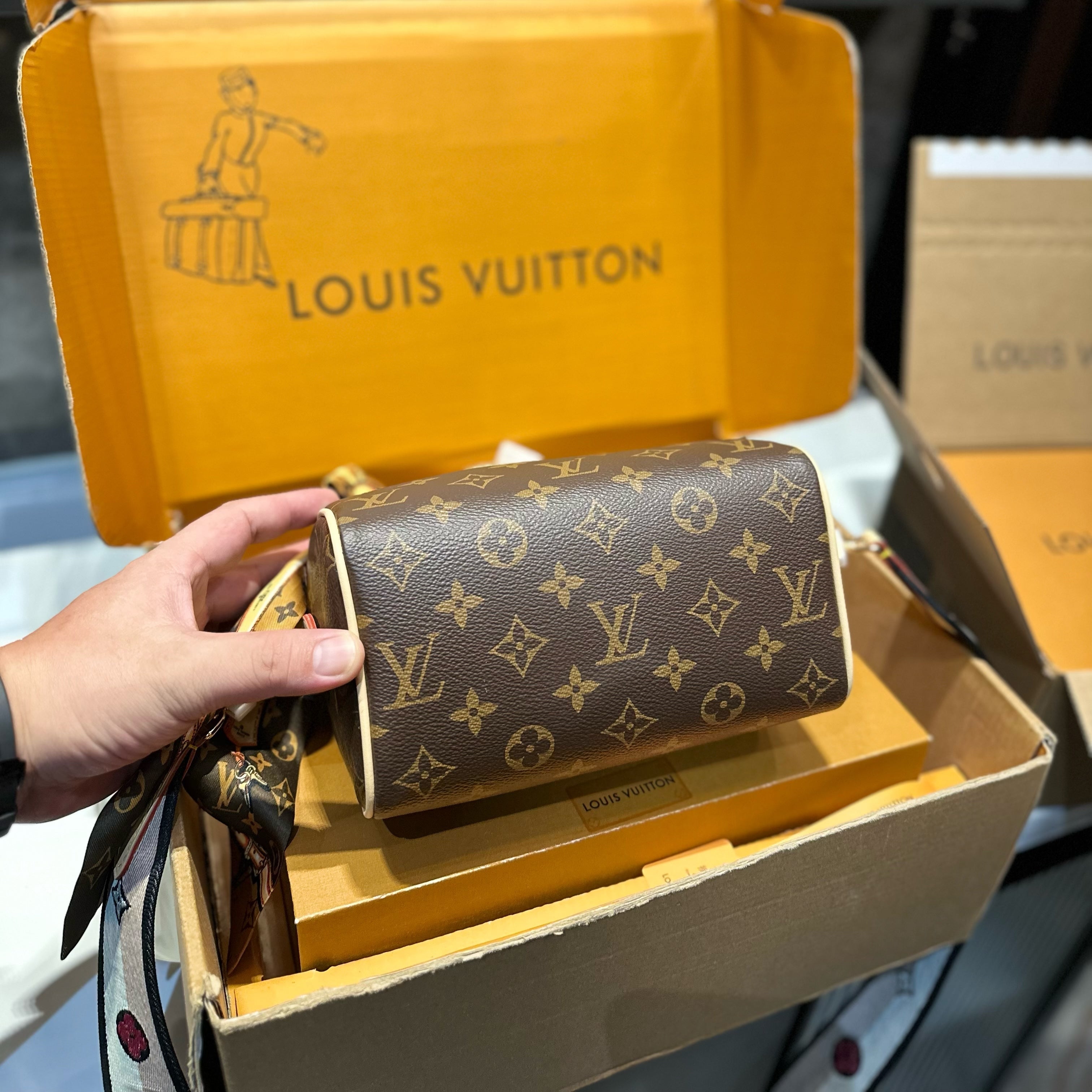 Nano Speedy Pillow Bag