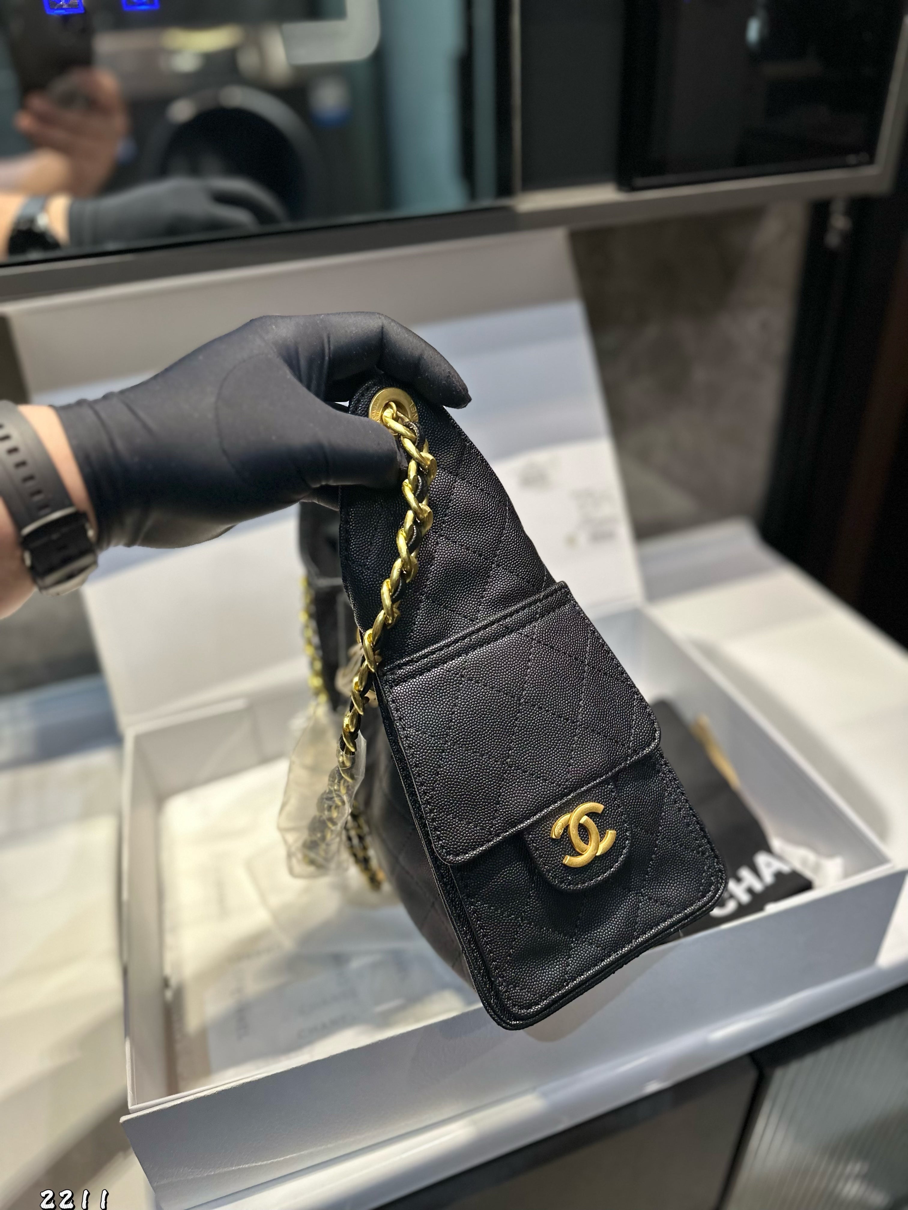 25SS HOBO Underarm Bag