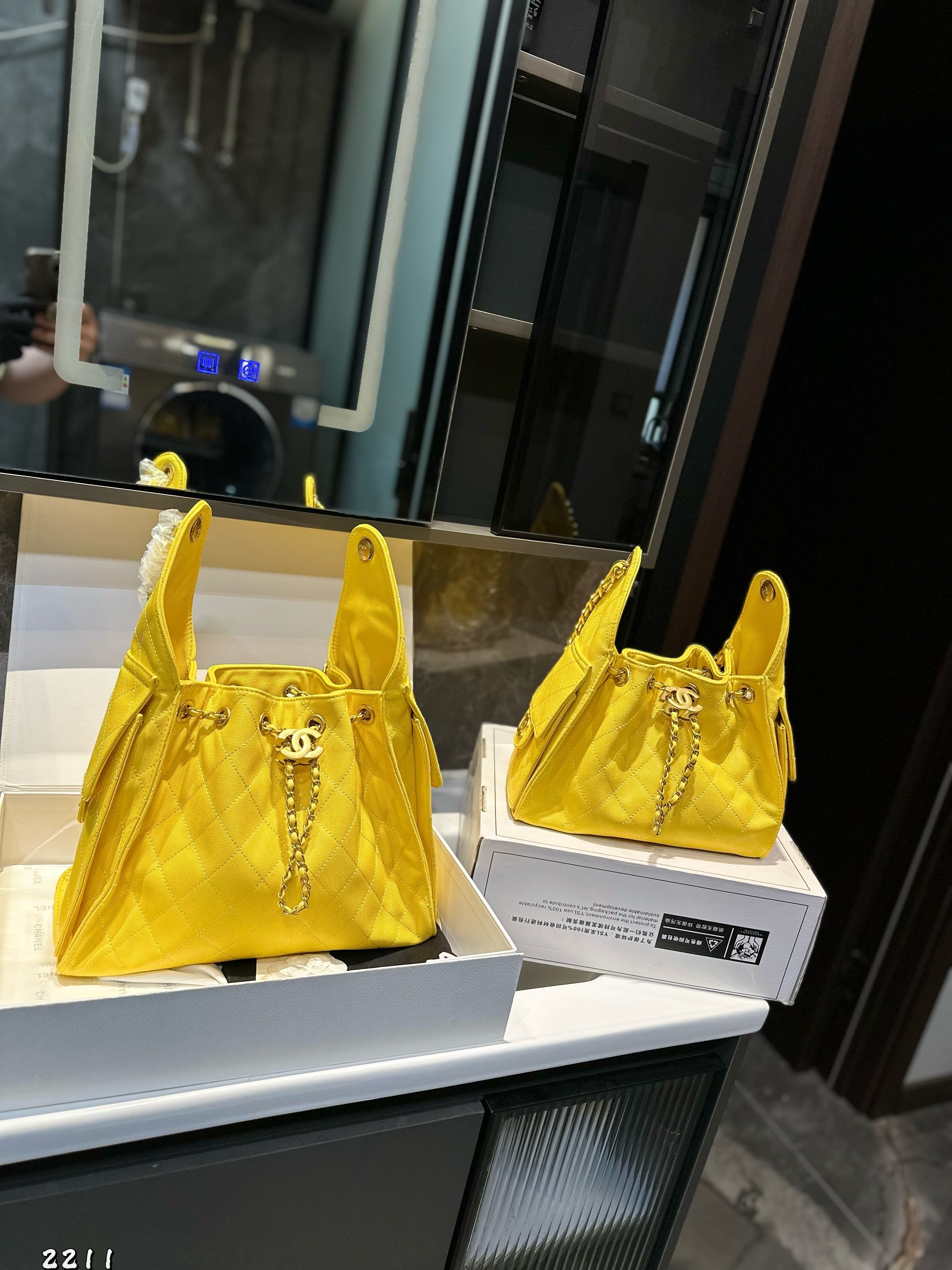 25SS HOBO Underarm Bag