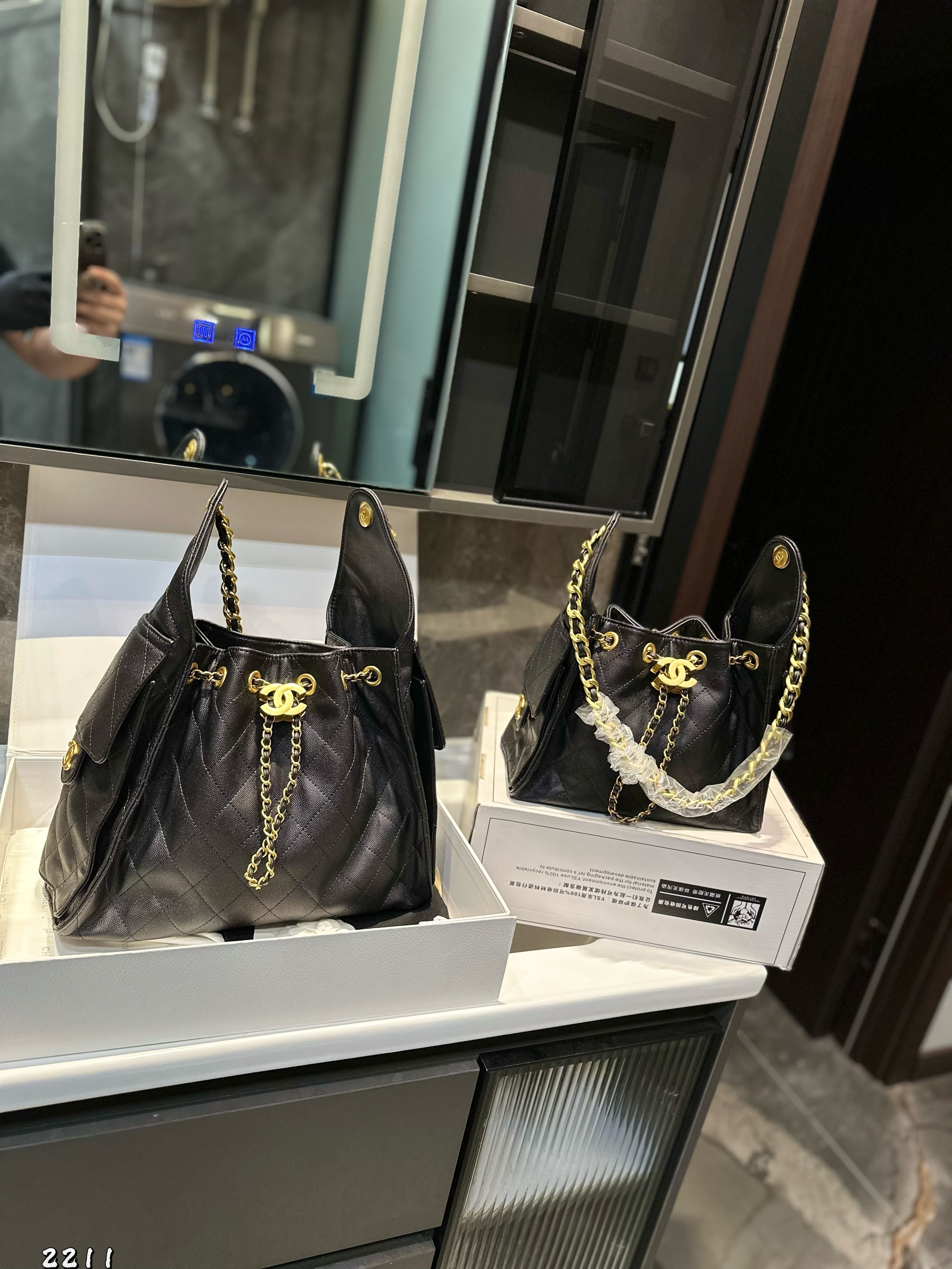 25SS HOBO Underarm Bag