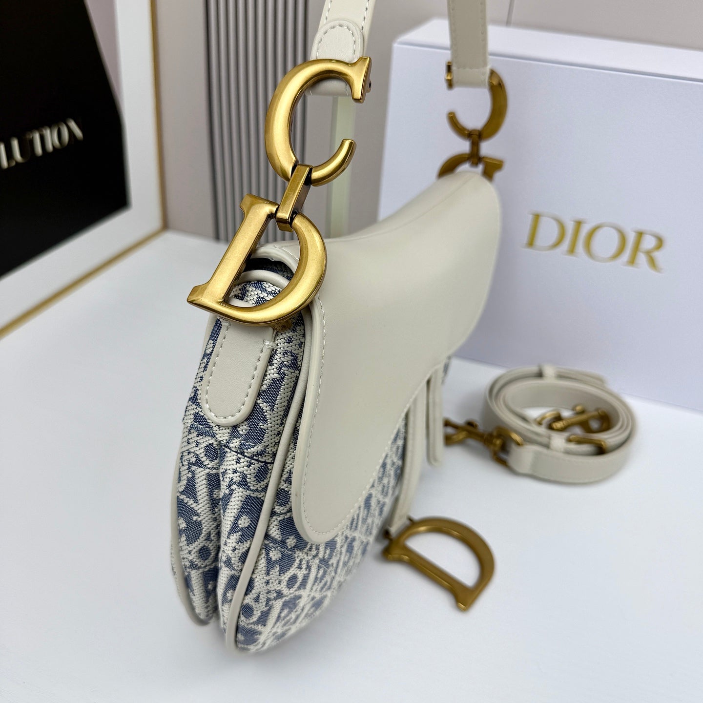 DIO* 25SS saddle bag