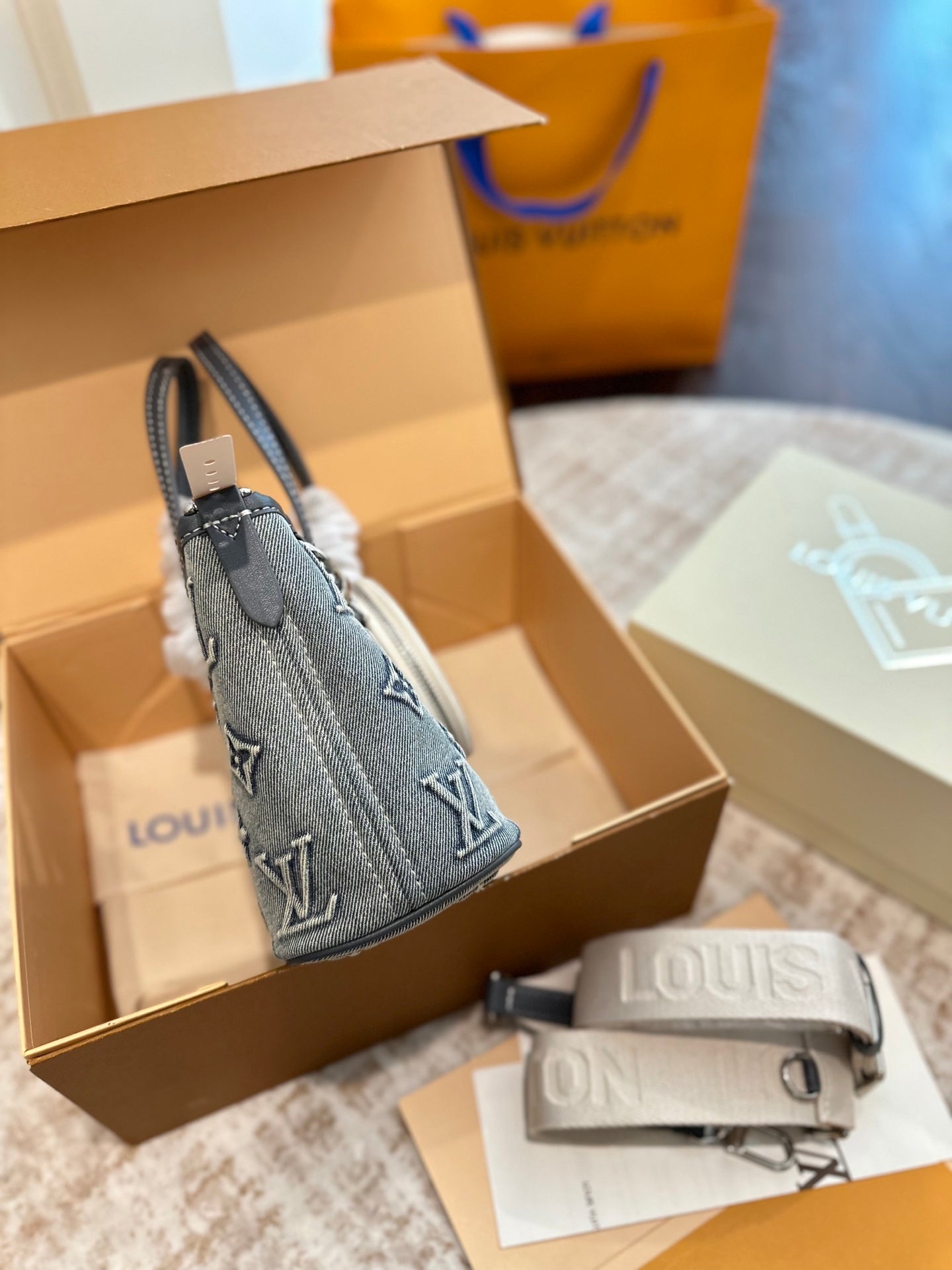 LOU* 25SS denim shopping bag