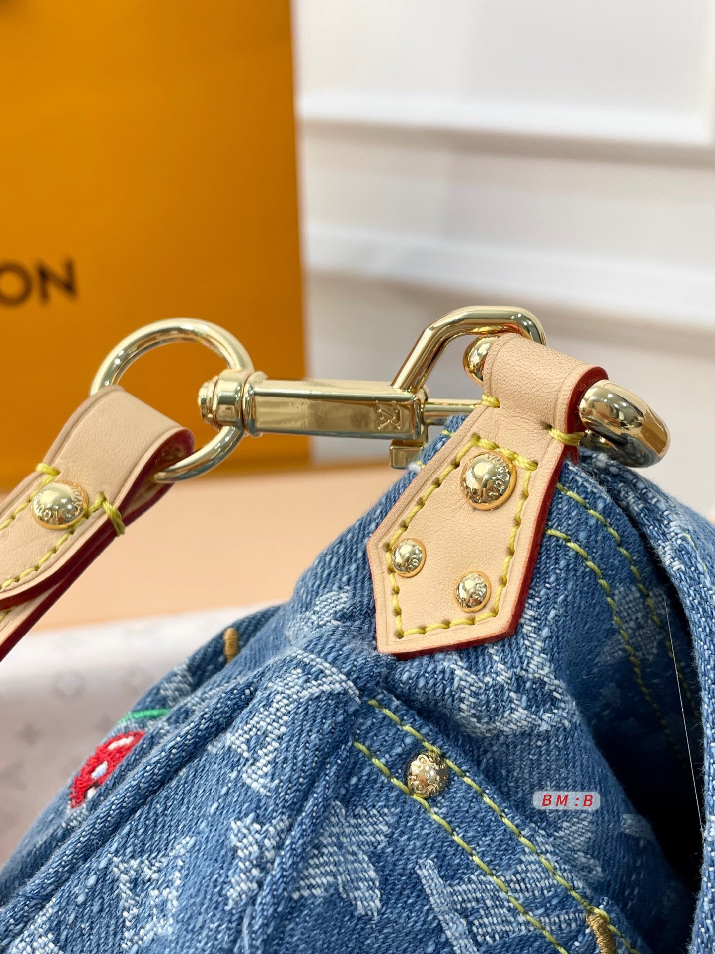 LOU* 25SS denim cherry ingot bag