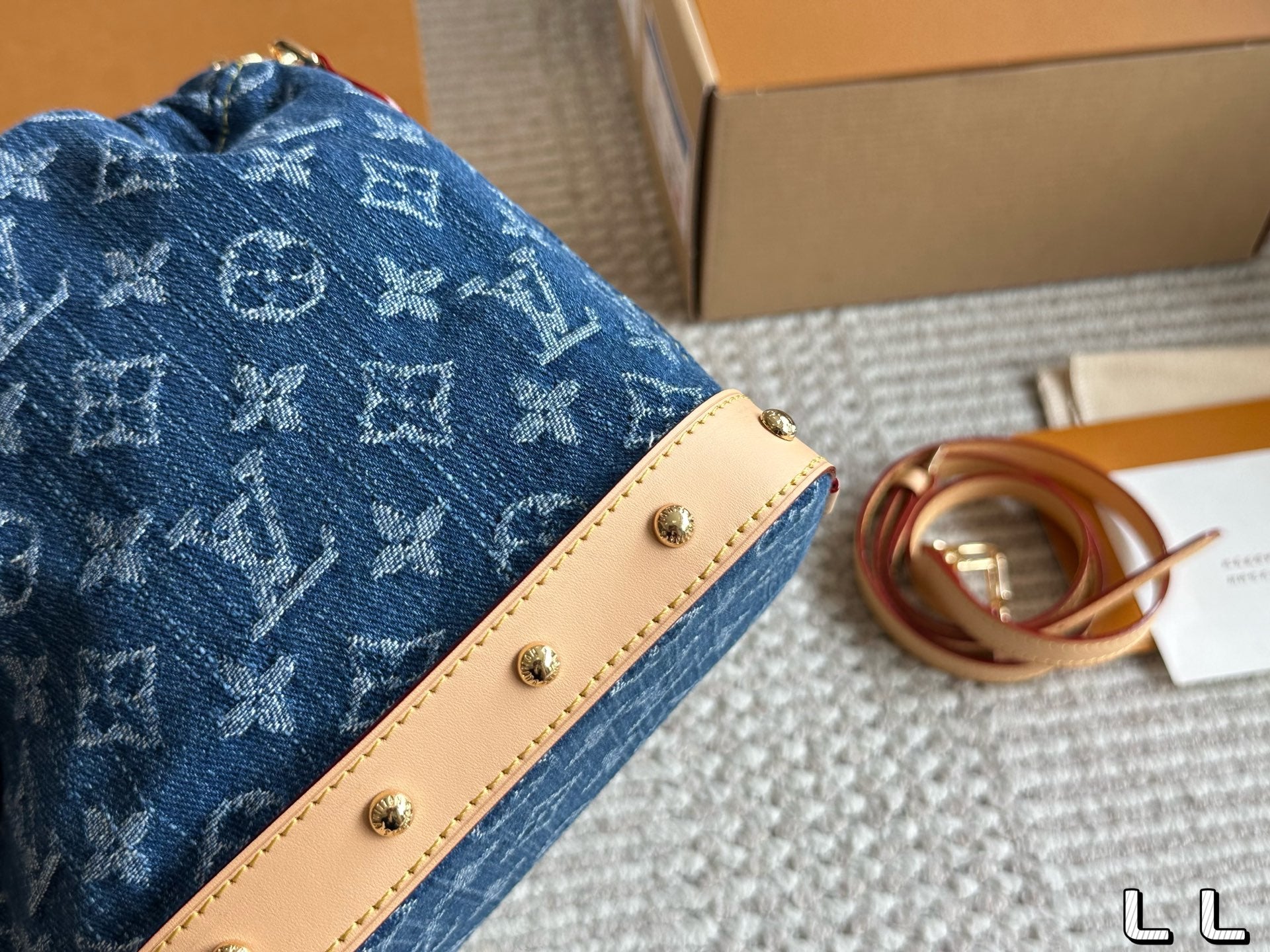 LOU* 25SS denim bag