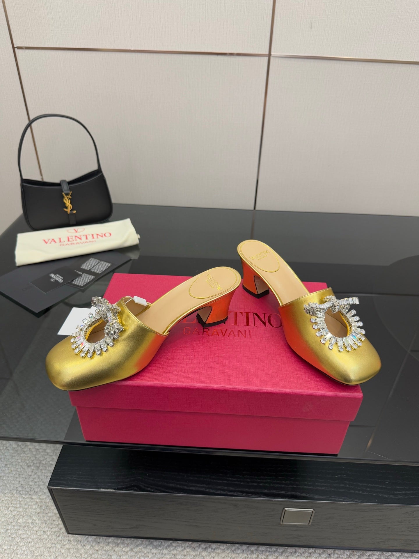 Valentin* 25SS crystal block heel sandals/flat sandals