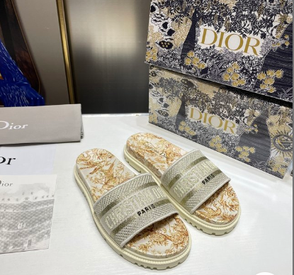 DIO* 24 new color thick-soled embroidered slippers