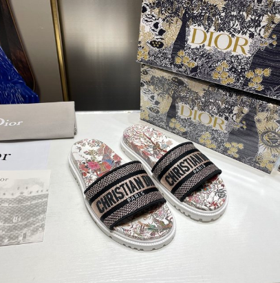 DIO* 24 new color thick-soled embroidered slippers