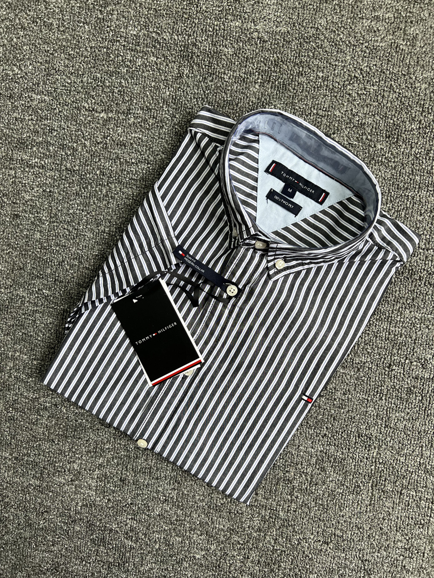 Tommy Hilfiger* Striped Short Sleeve Shirt