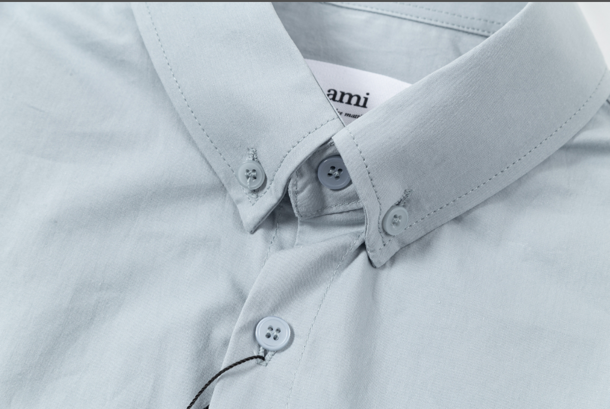 AM*Long-sleeved shirt