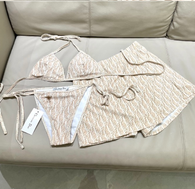 DIO* 25SS three piece swimsuit