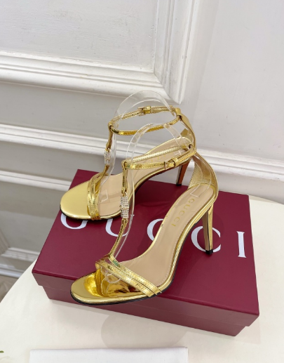 GUC* 25SS flat sandals VIP