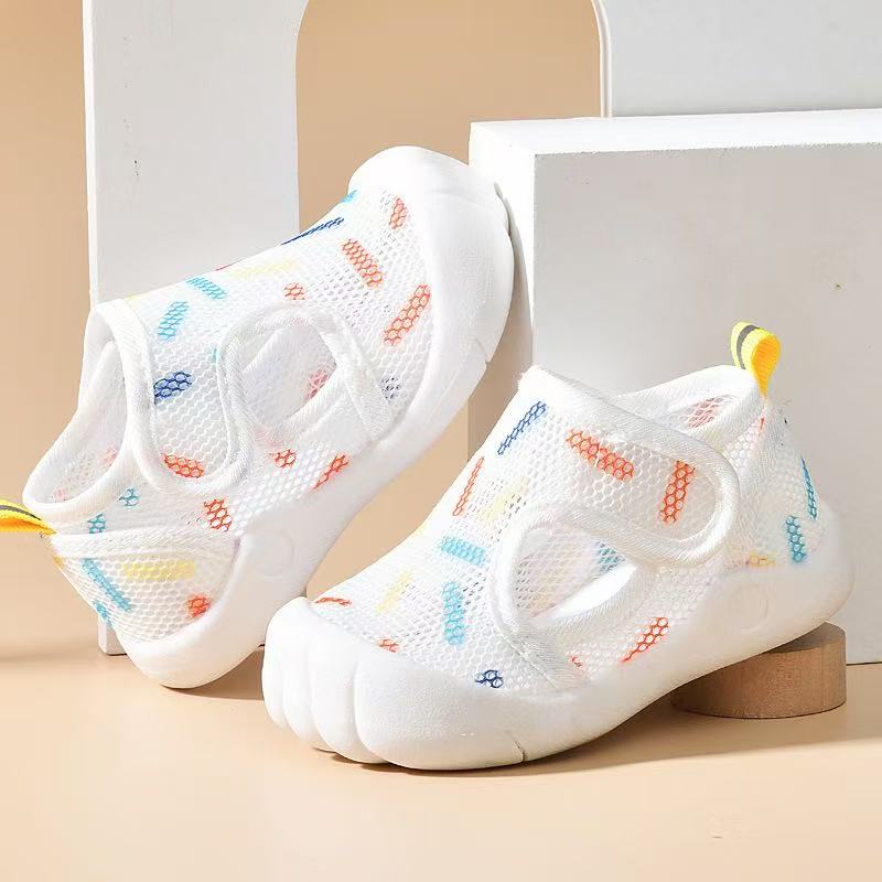 Kids' Pool Shoes / Toddler Water Shoes / Quick-Dry Water Socks / Non-Slip Barefoot Sports Shoes (Boys & Girls)