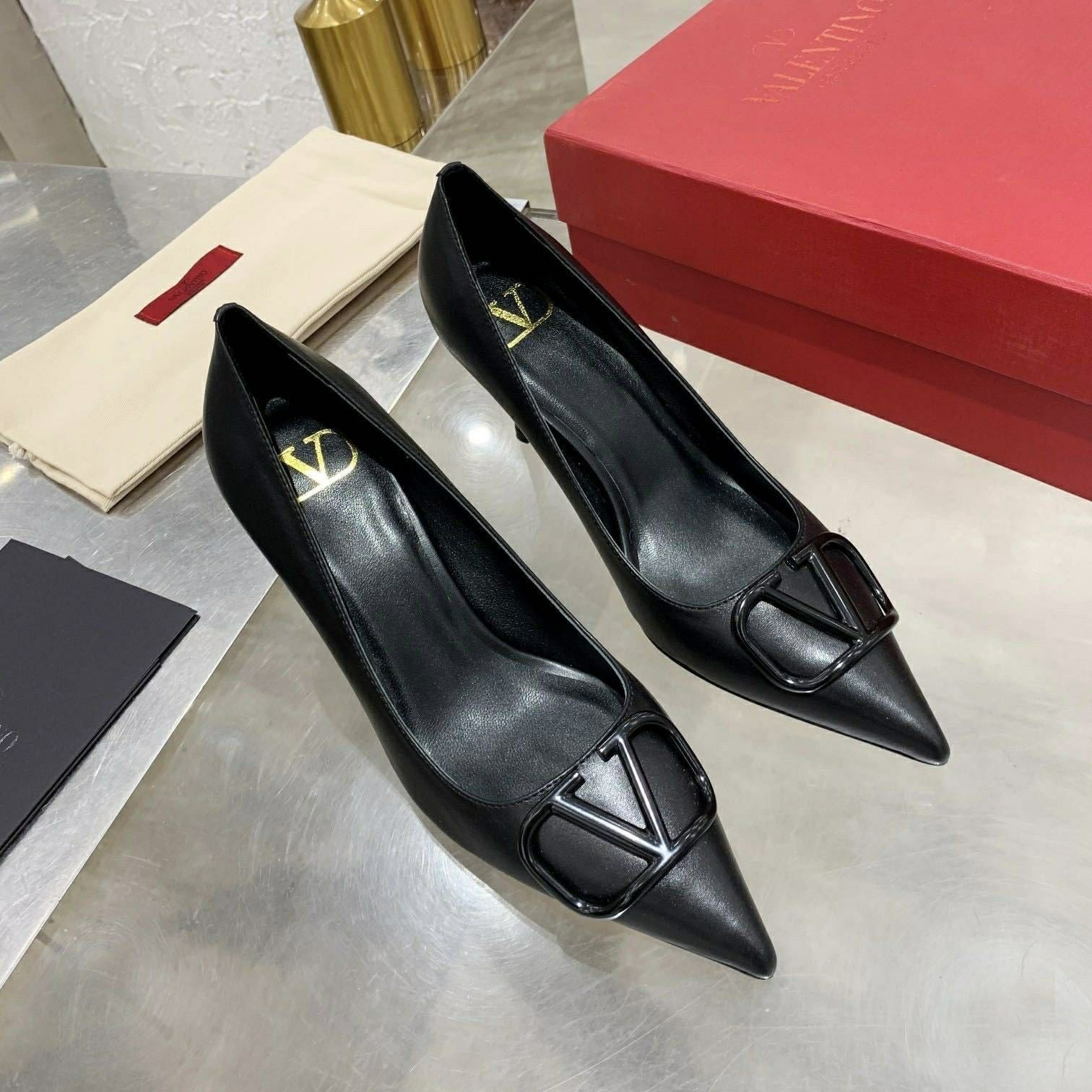 Valentino* leather high-heeled shoes 1:1 VIP