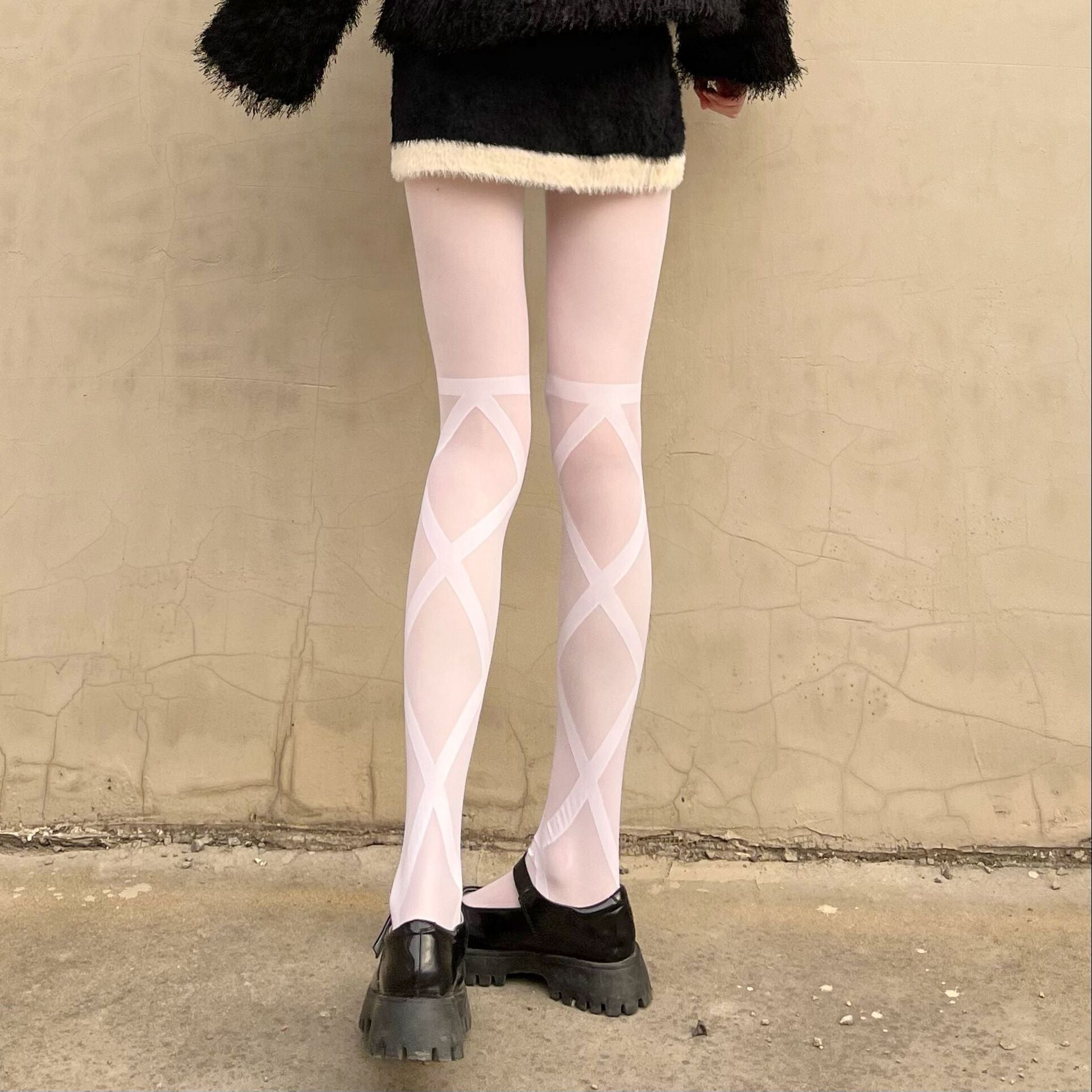 Cross Tie Printed Stockings