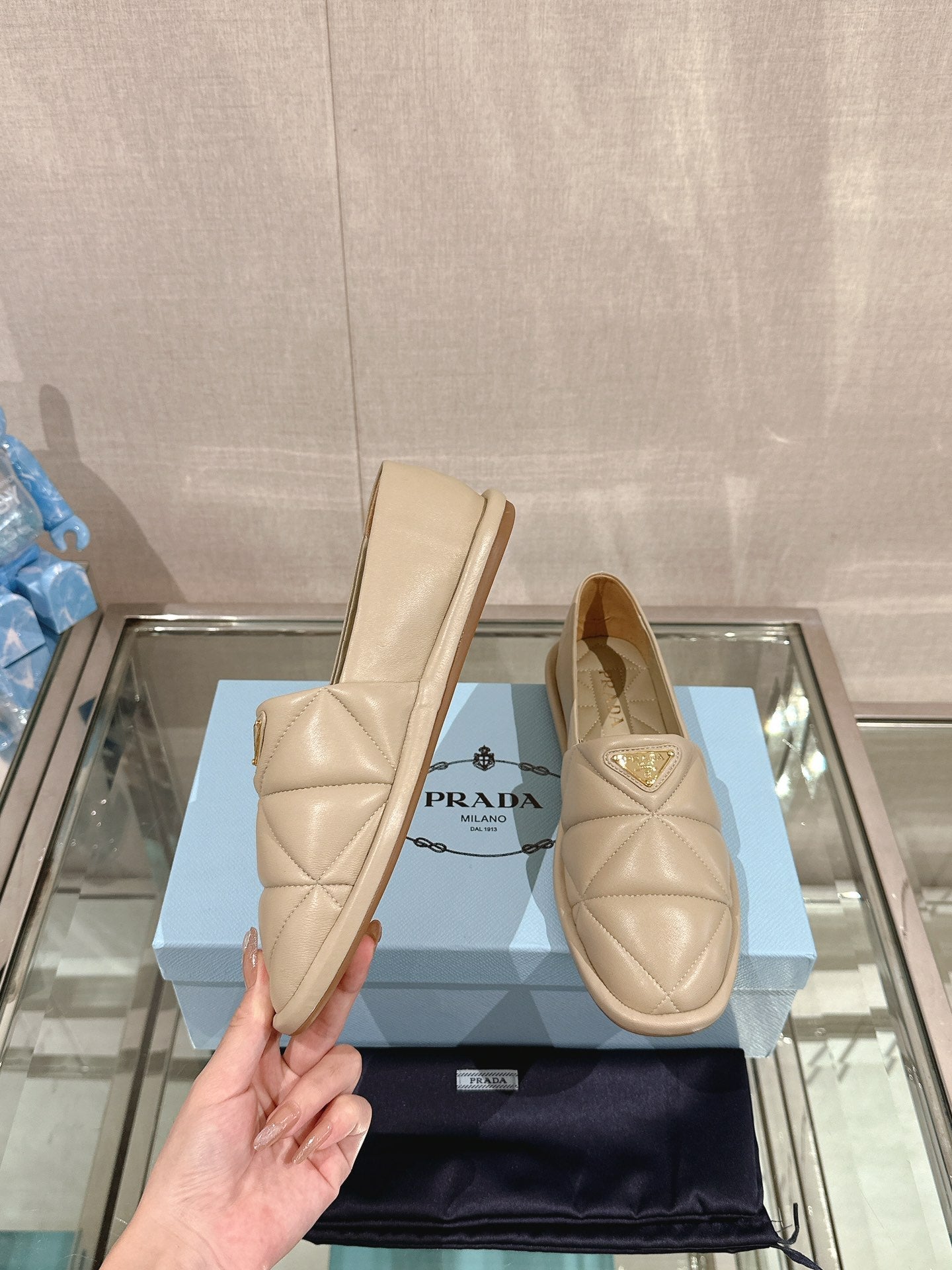 P new loafers top quality 1:1 VIP