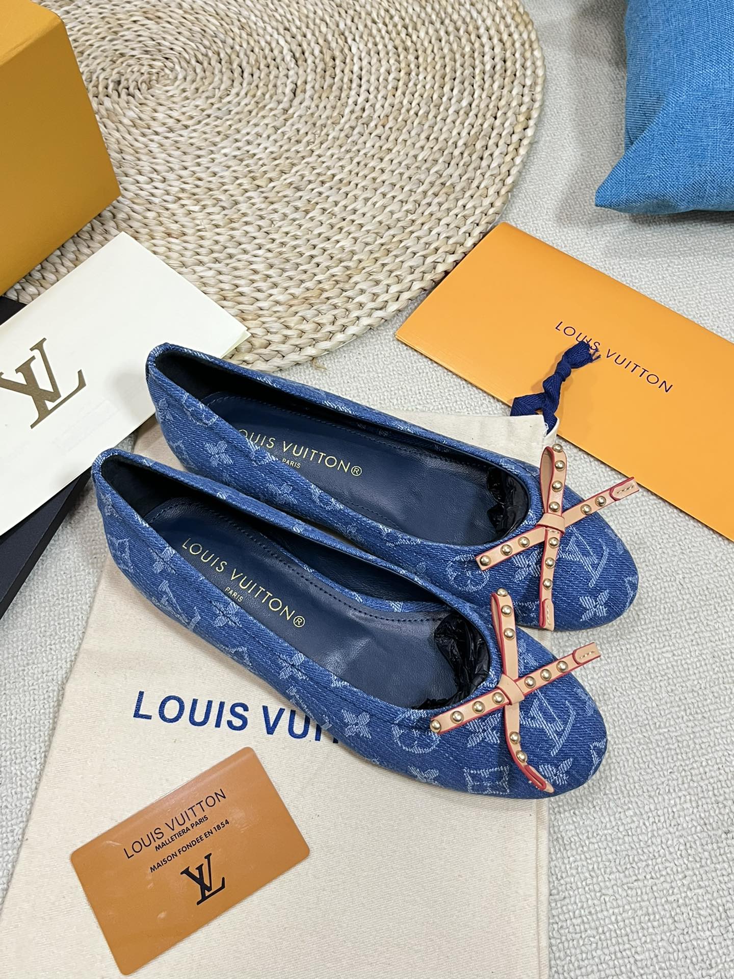 Spring new denim L bow ballet shoesVIP1：1