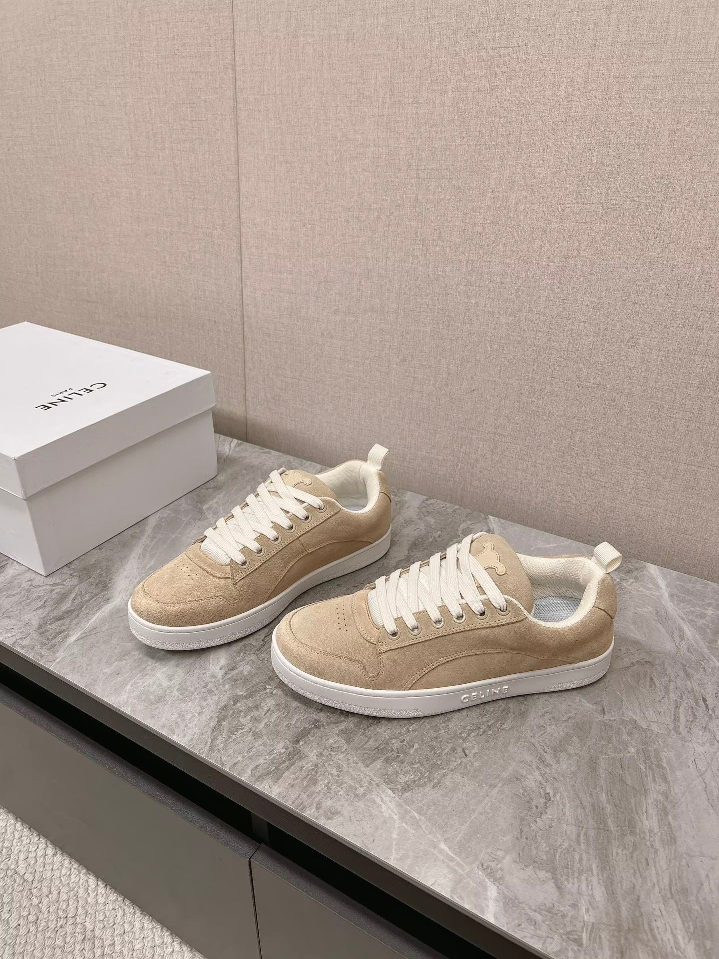 Spring/Summer, Celine sneakers. High-shine silk cowhide.VIP1:1