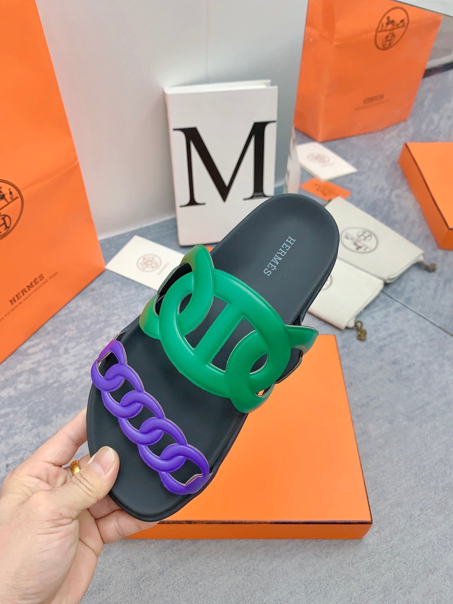 C New shoes top quality 1:1 VIP