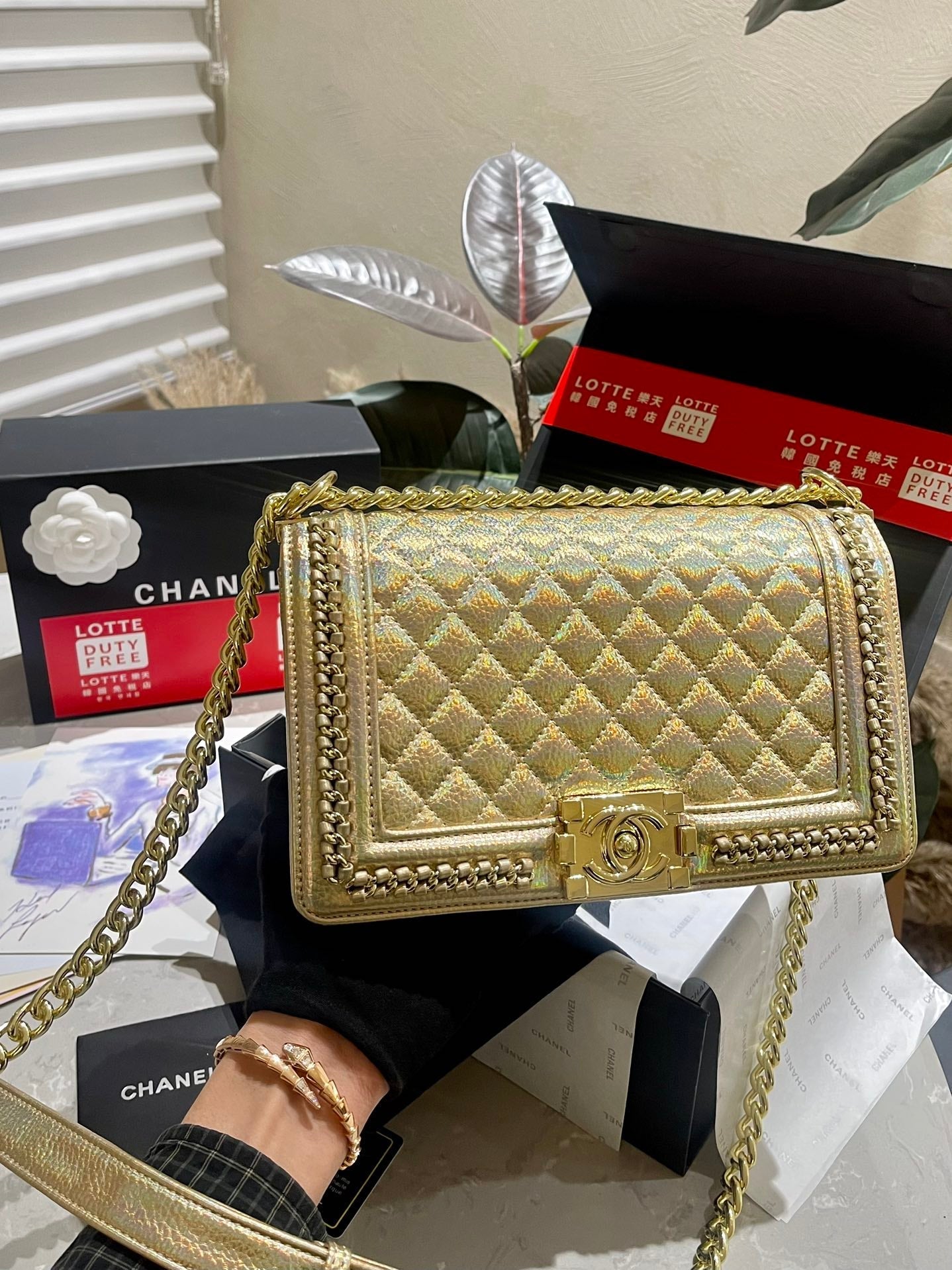 C new colorful woven rhombus hot bag