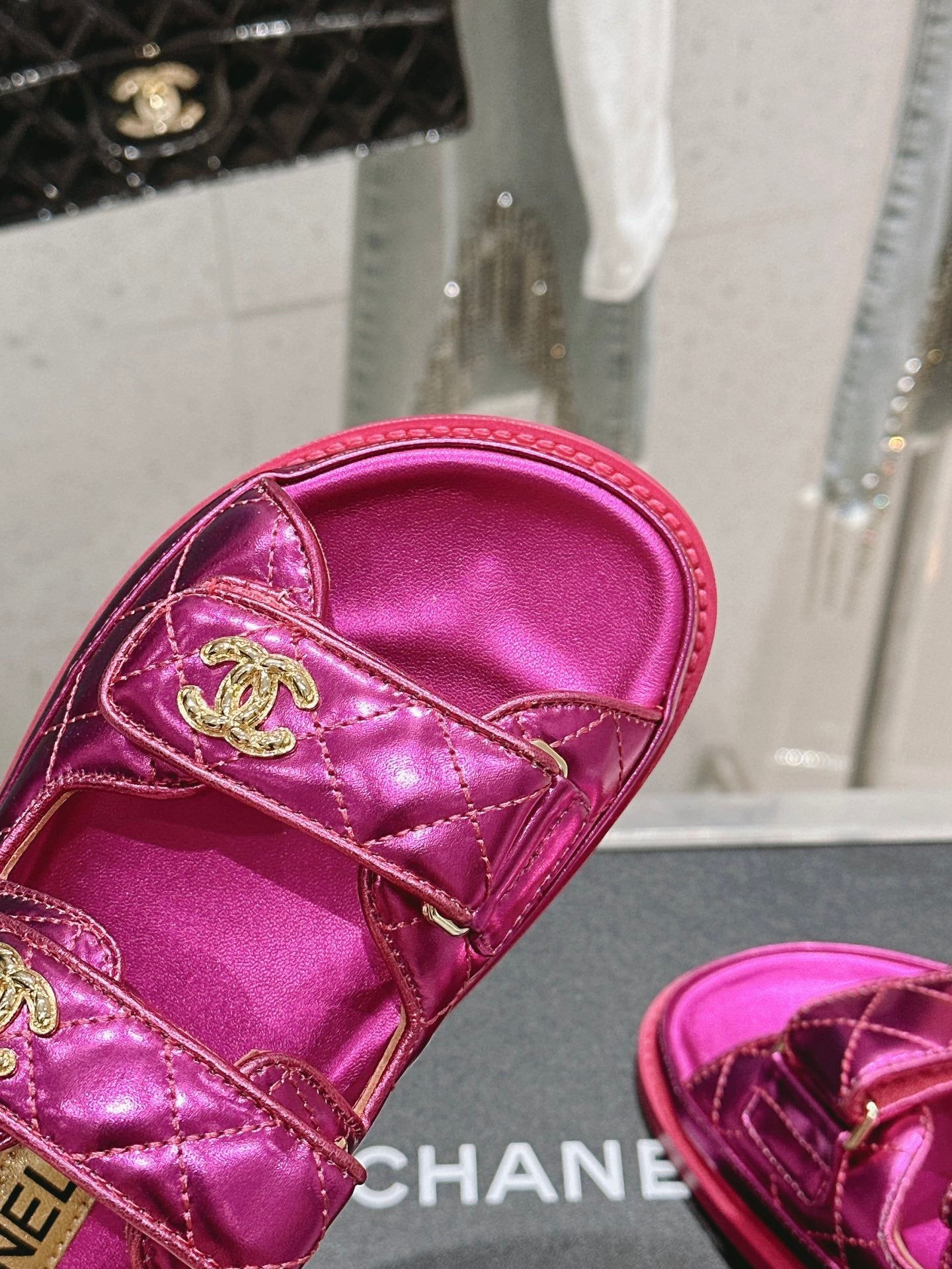 C24 new latest slippers VIP1:1