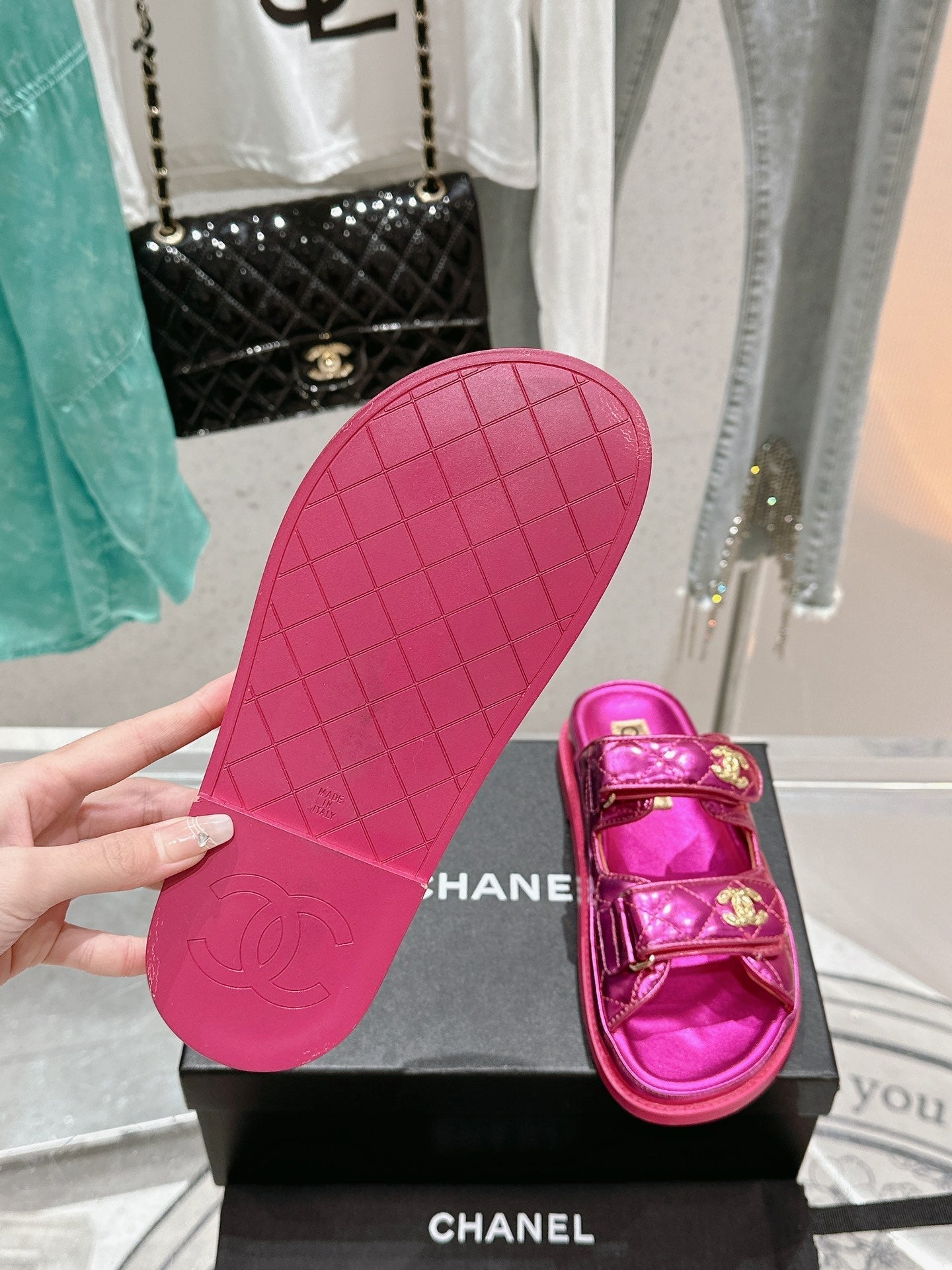 C24 new latest slippers VIP1:1