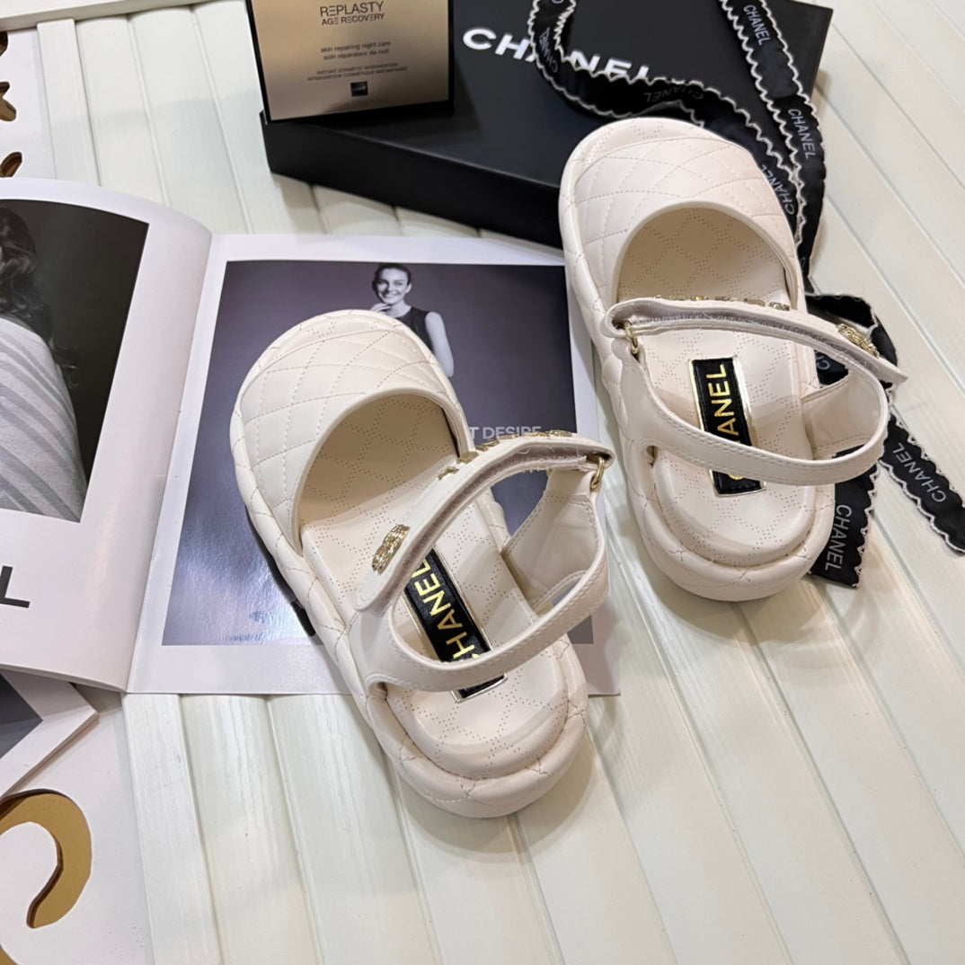 CH2024 new sandals