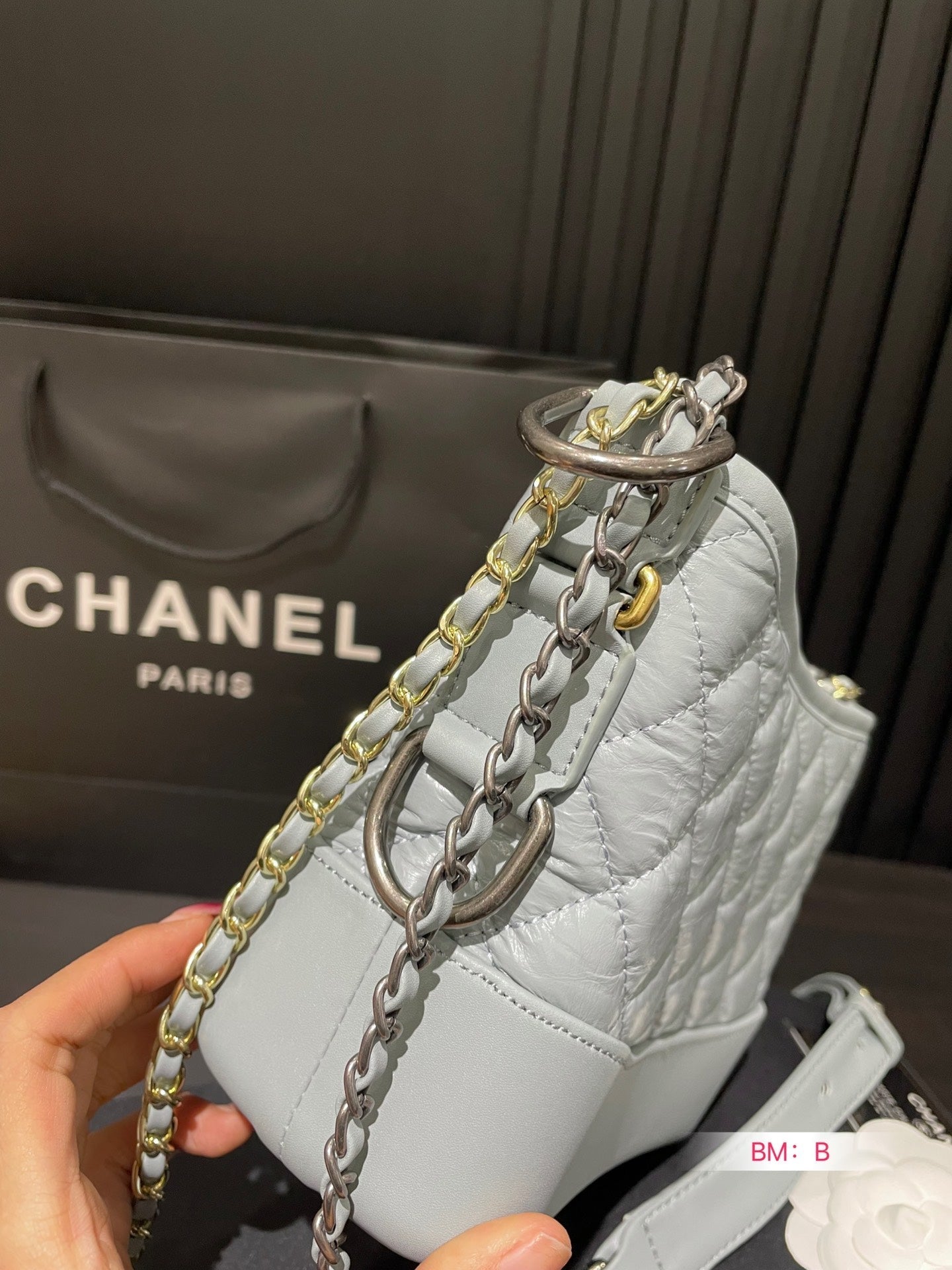 Wandering bag new CH hardware