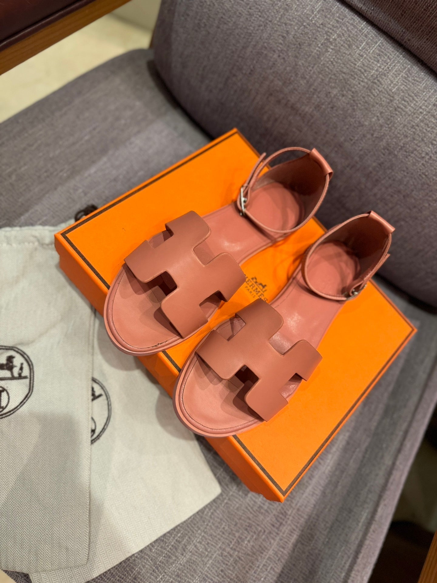 Paired with new 24H sandals