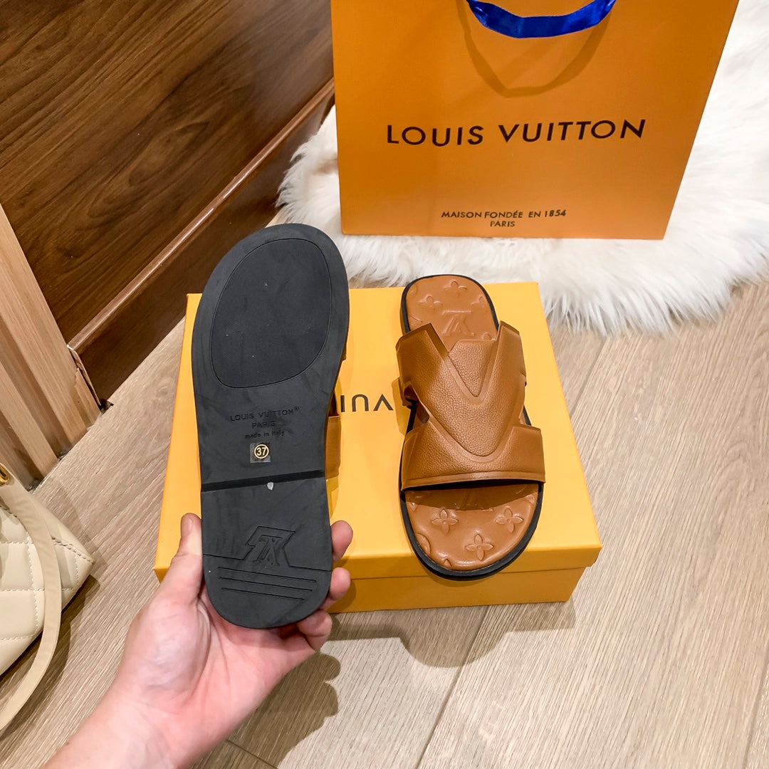 Paired with new 24L** sandals