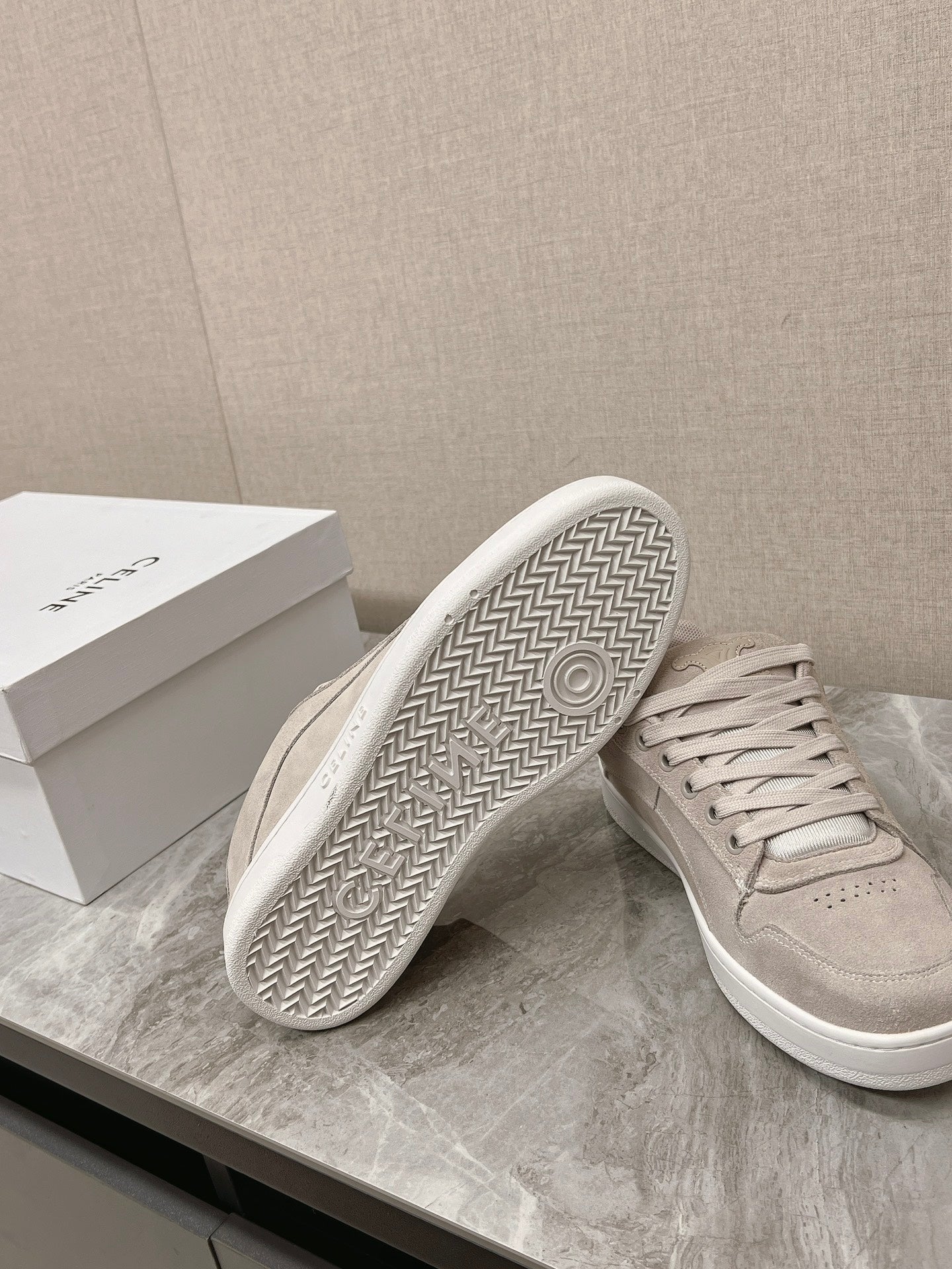 Spring/Summer, Celine sneakers. High-shine silk cowhide.VIP1:1