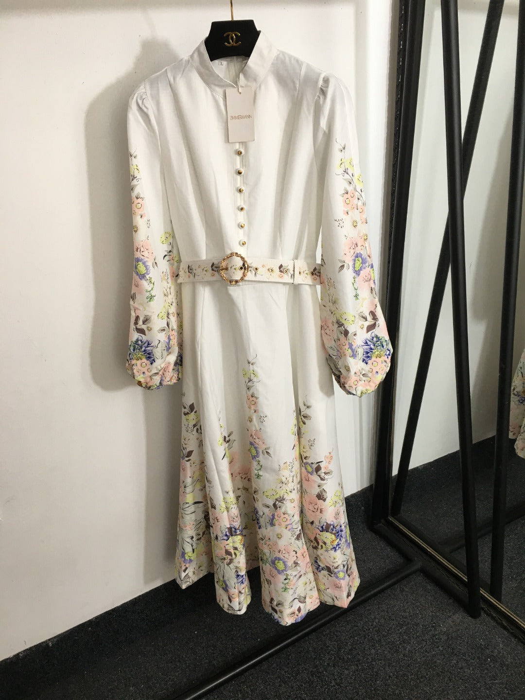 Zim** new elegant floral print custom shell button lantern long sleeve dress with belt, white