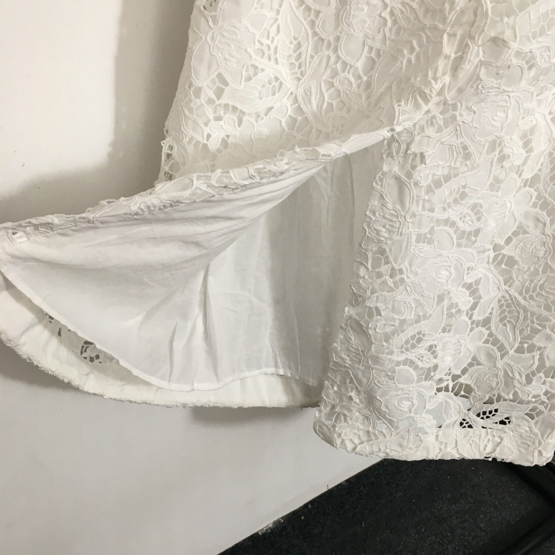 ZIM****-New style suit, lace hollow slim short-sleeved top + elegant lace skirt, with suspender lining