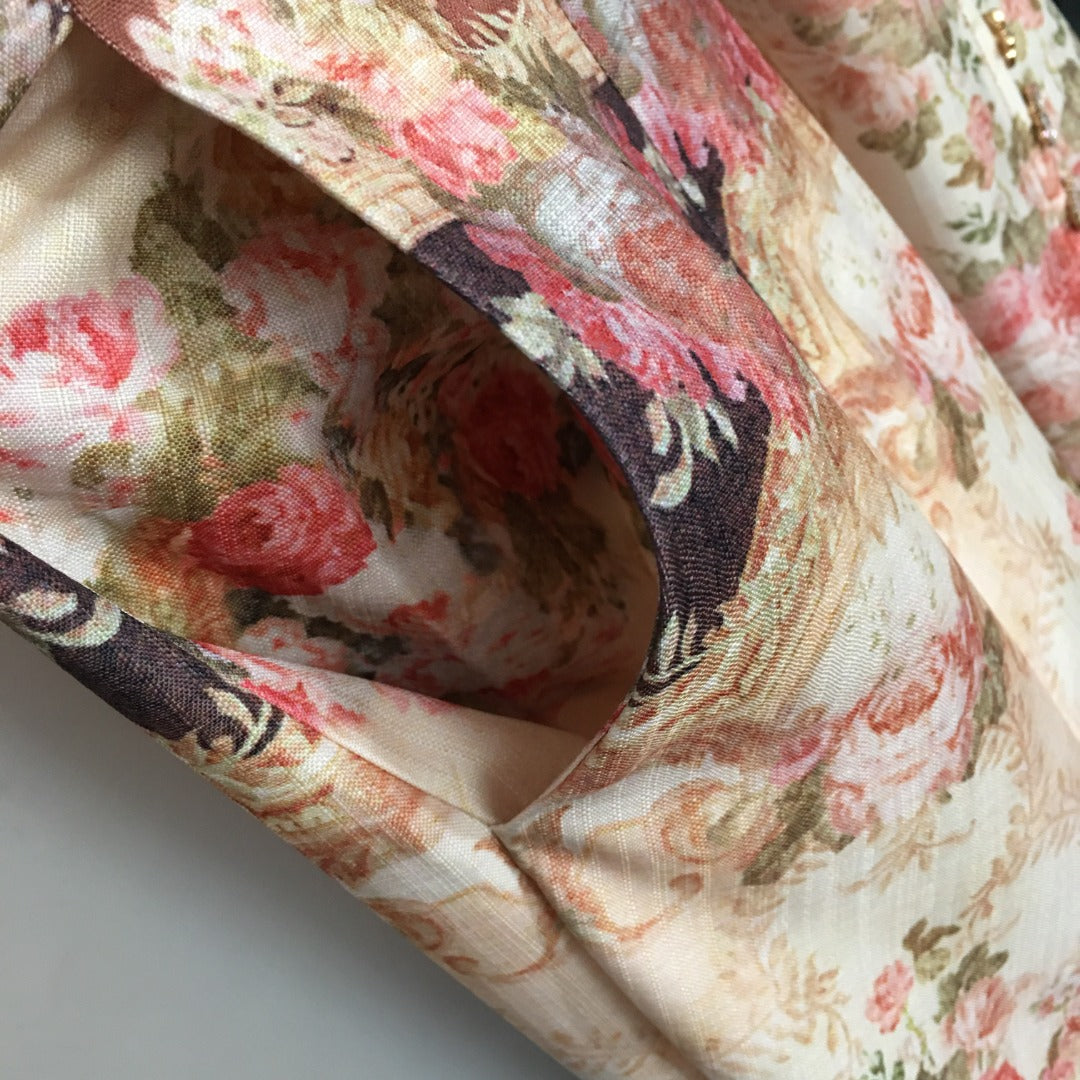 ZIM**** new retro floral prints, customized buttons with various flower patterns, stand-up collar, waisted lantern long-sleeved dress with belt,