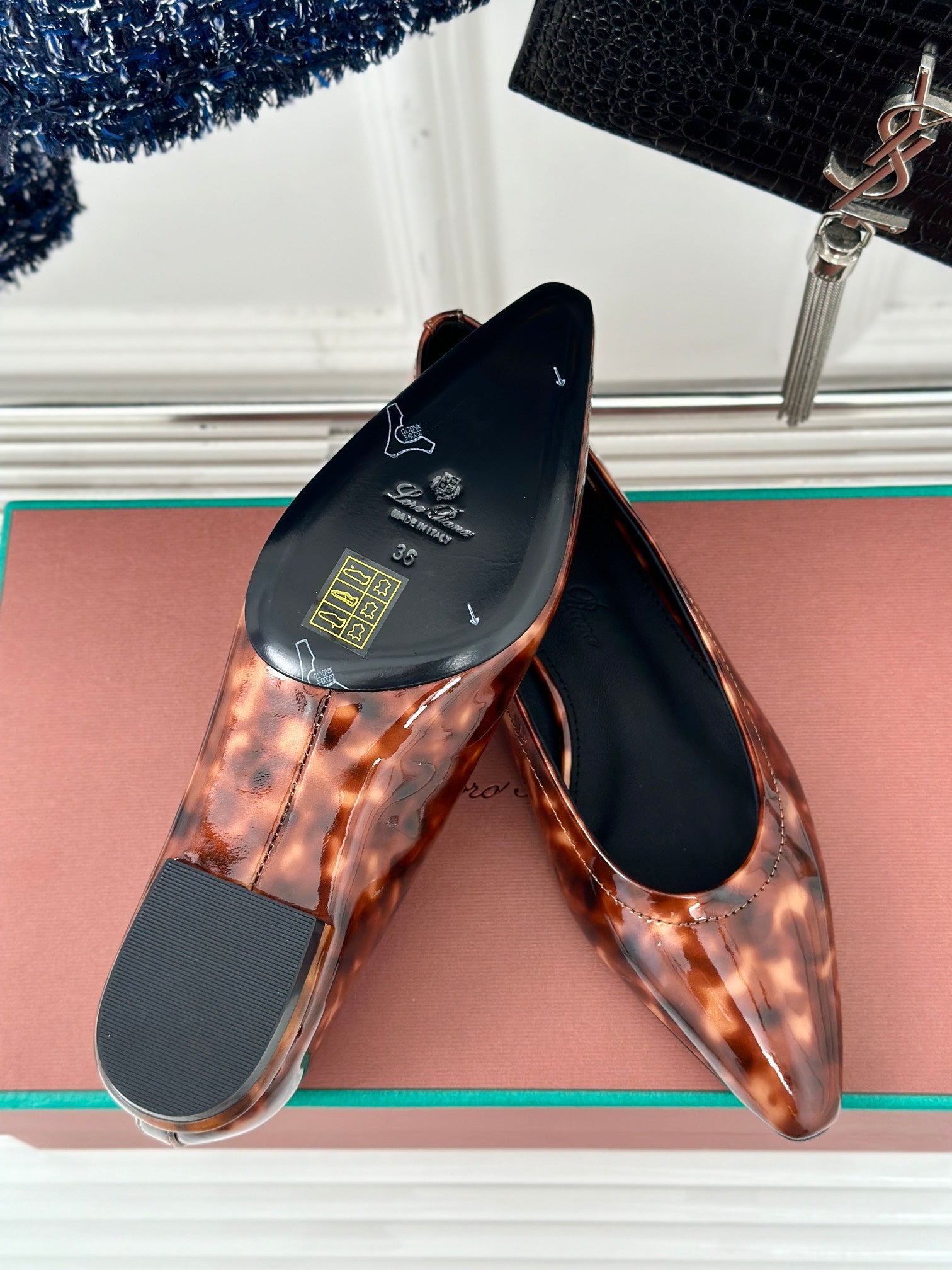 Loro Pia**/ LP 24𝐒Classic and beautiful retro witch flat shoes top quality 1:1 VIP