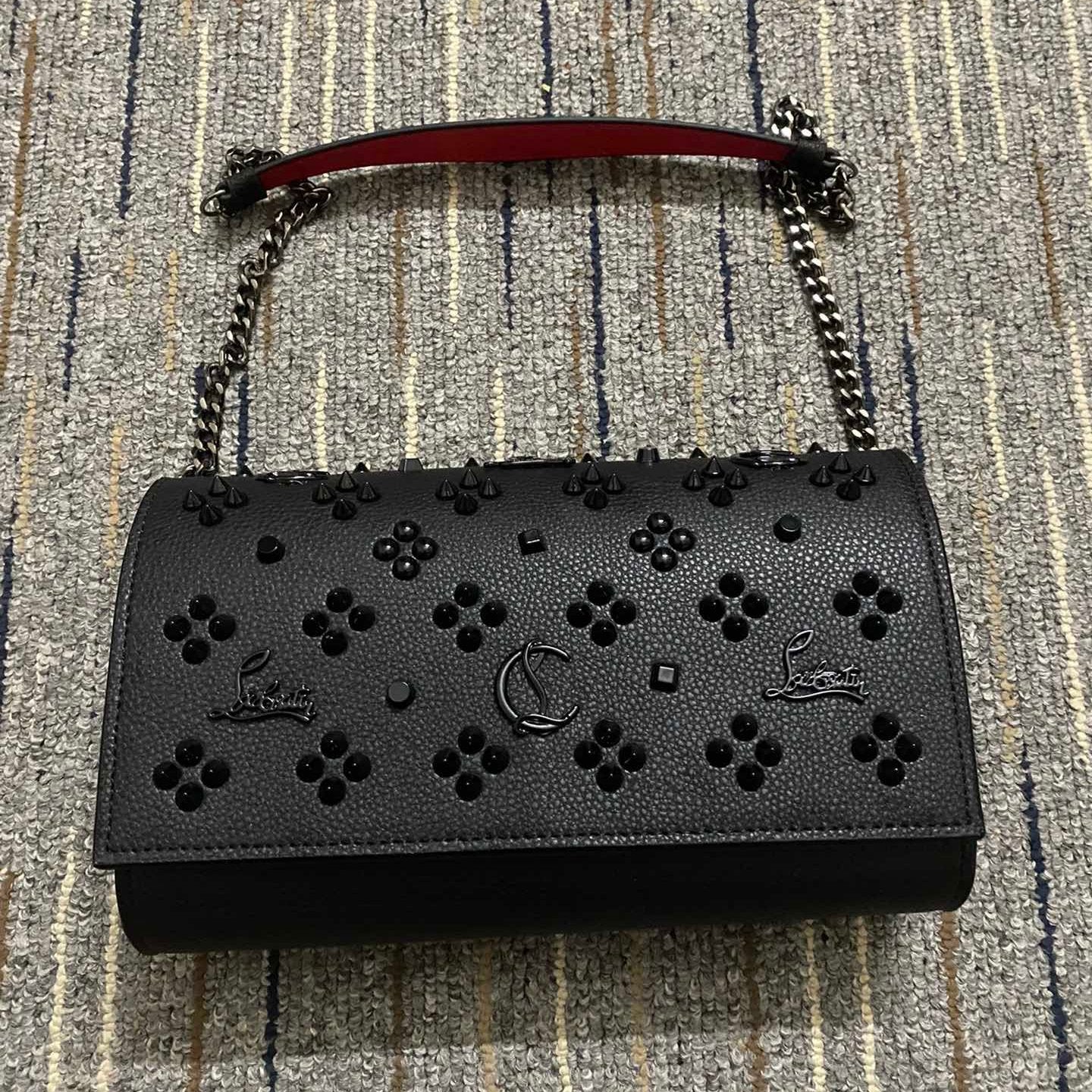 Christi** Loubout** New Shoulder Bag Black