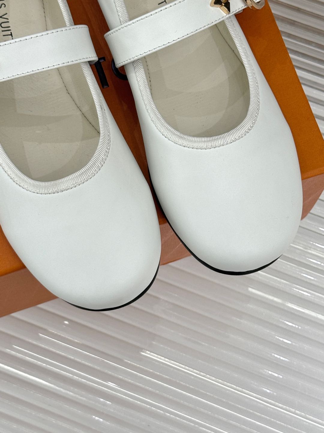 Mary Jane shoes l*v*｜VIP1:1